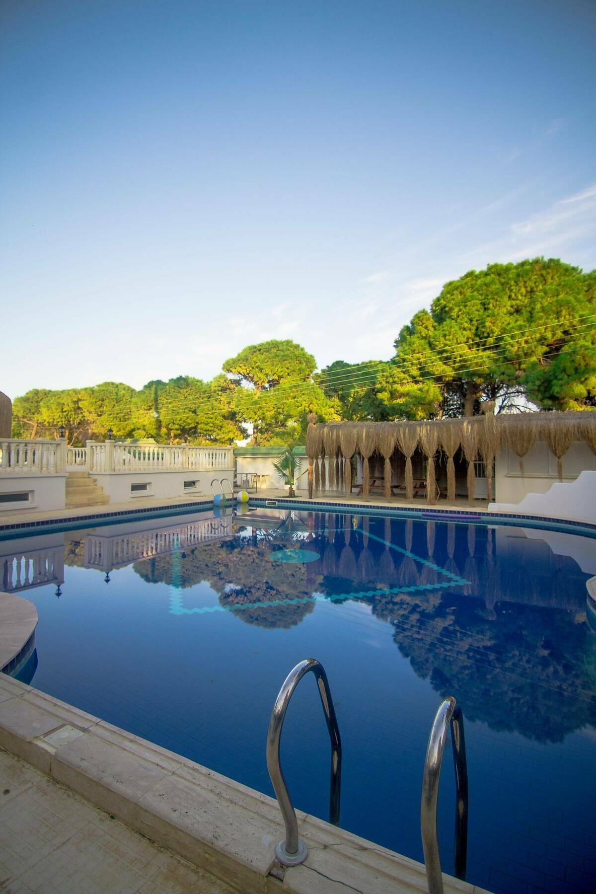 The Pine Bay Club Kyrenia (Northern Cyprus) Ngoại thất bức ảnh